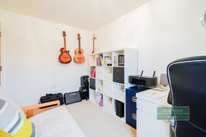 Photo 14- click for photo gallery